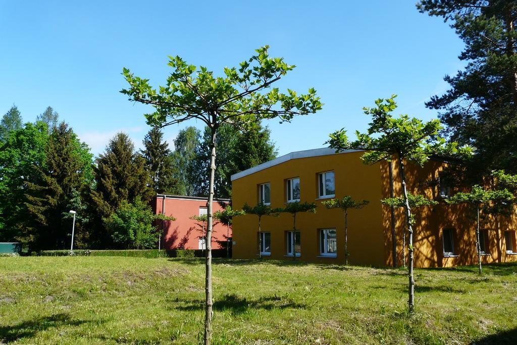 Hotel Kreuzbruchhof Burg Stargard Εξωτερικό φωτογραφία